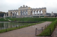 Schloss_Schönbrunn_Gloriette_01.JPG